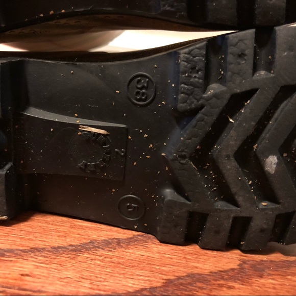 Burberry Women’s Brown Knee High Rain Boots Size 8 - Picture 6 of 8